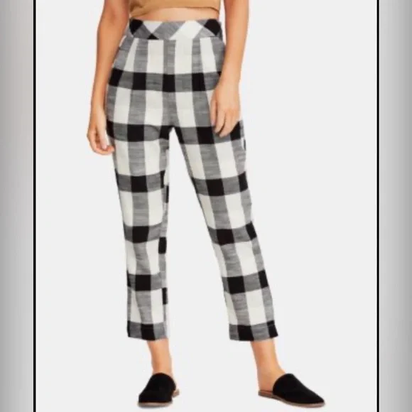 Free People | Clear Skies | Black &
White | Checkered | Cropped Pants | Size M - Picture 1 of 15